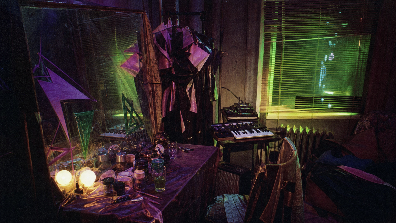 New wave dressing room aftermath